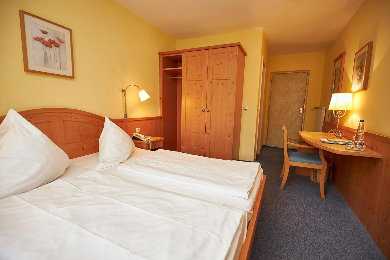 Gasthof-Hotel Zur Post Samerberg Kültér fotó
