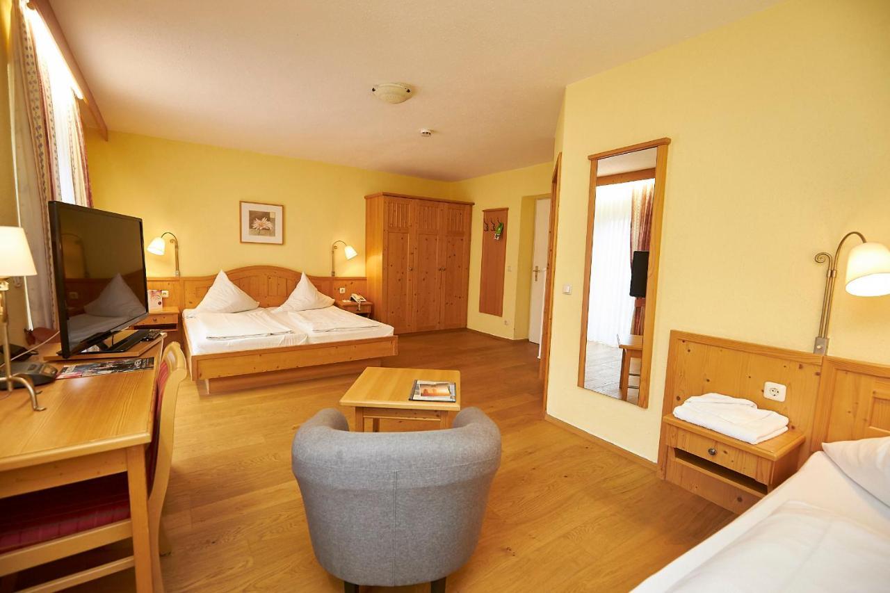 Gasthof-Hotel Zur Post Samerberg Kültér fotó